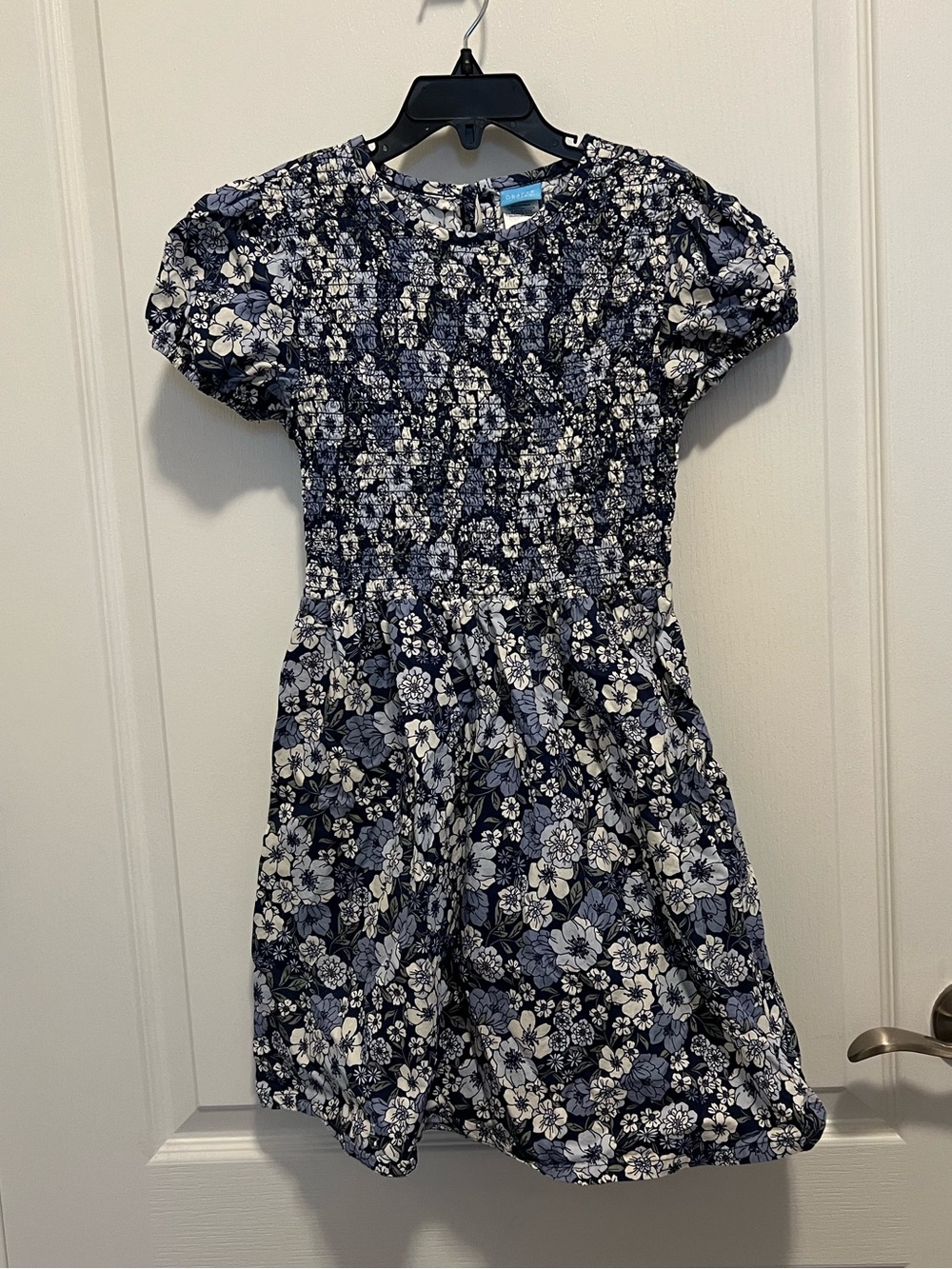 Draper James Girls’ Navy and White Floral Smocked Dress